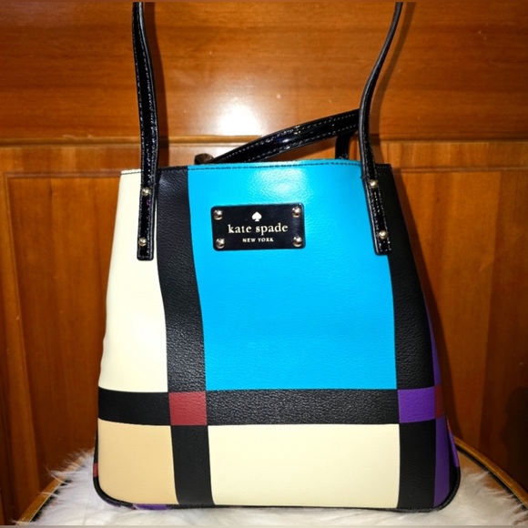 kate spade Handbags - ✅NWOT♠️Kate Spade Gorgeous Multi Color purse. 10 x 10